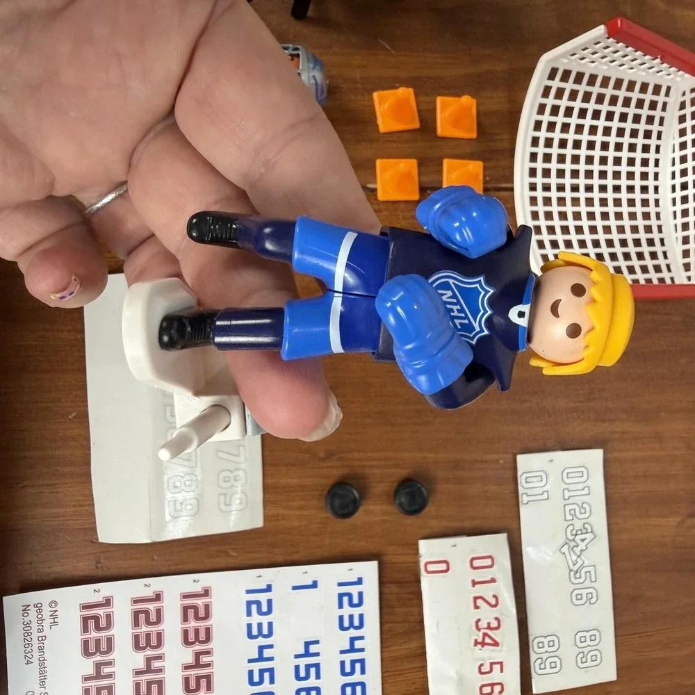 Playmobil NHL Shootout Carry Case 9177 Ice Hockey Net Figures Sticker Lot READ